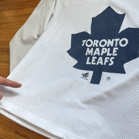 Vintage Toronto Maple Leafs Jersey / 1994 / Medium / NHL - Picture 7 of 7